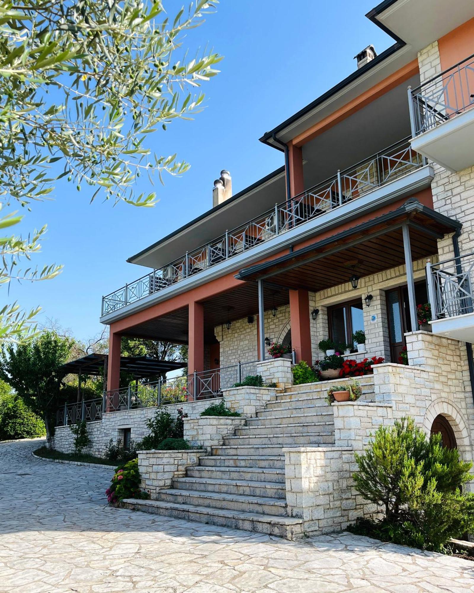 Agnanti Zitsas Hotel Exterior foto